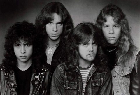 Kirk Hammett, Cliff Burton, Lars Ulrich a James Hetfield na tiskové fotce z roku 1983